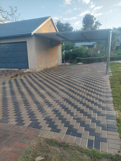 608529383370